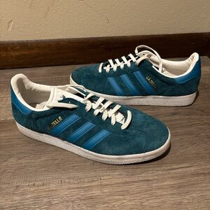 Adidas Gazelle Teal Women’s Size 9 1/2